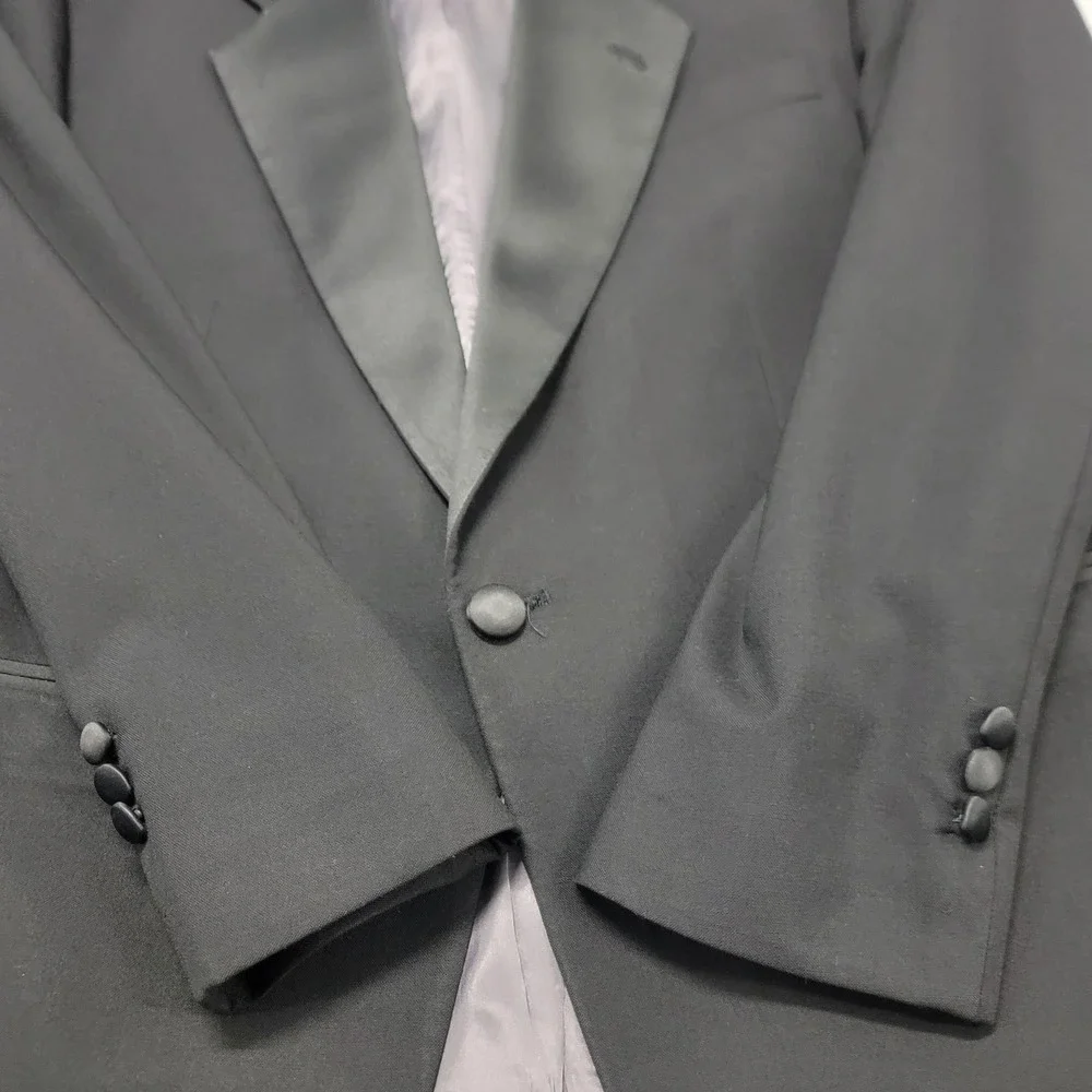 Vintage Christian Dior Tuxedo Jacket Mens 43R Black Satin Notch Lapel USA Formal